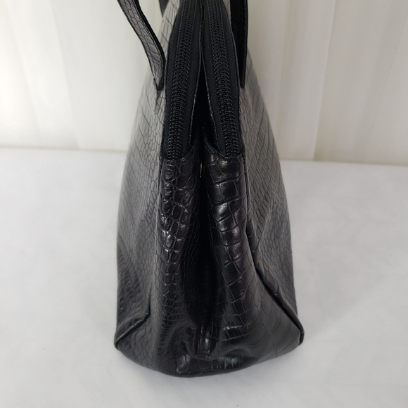 Furla black leather reptile alligator texture purse - Picture 4 of 11